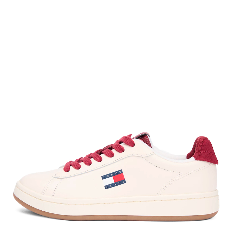 scarpe-da-tennis-in-pelle-d-archivio scarpe-da-tennis-in-pelle-d-archivio