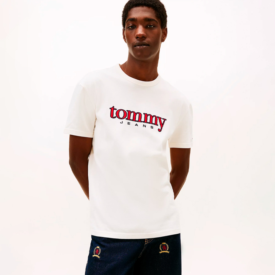 camiseta-de-punto-con-aplicacion-del-logo