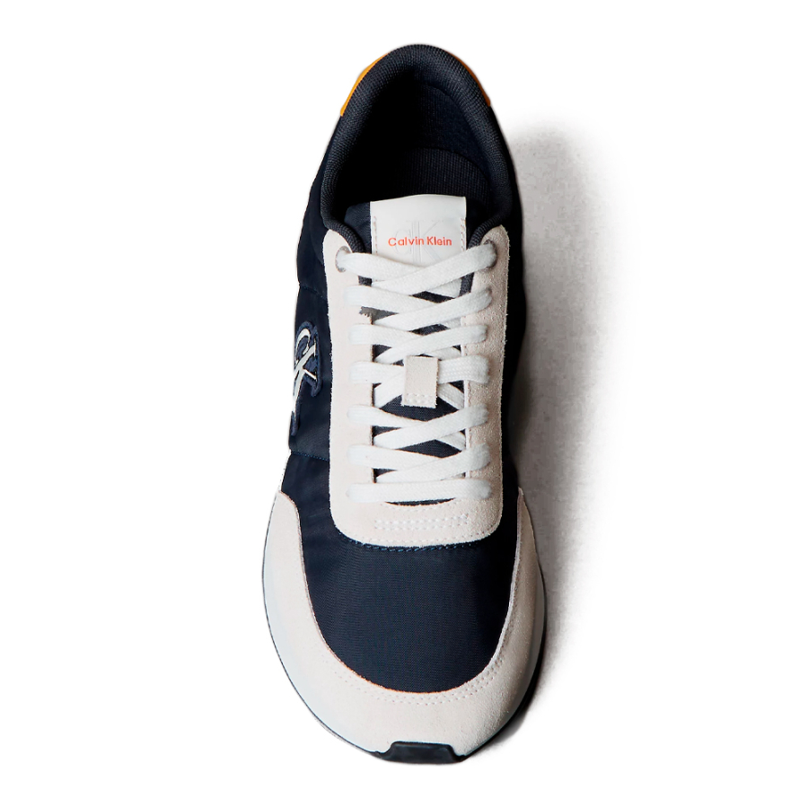 1979-scarpe-da-corsa-con-logo-distintivo 1979-scarpe-da-corsa-con-logo-distintivo