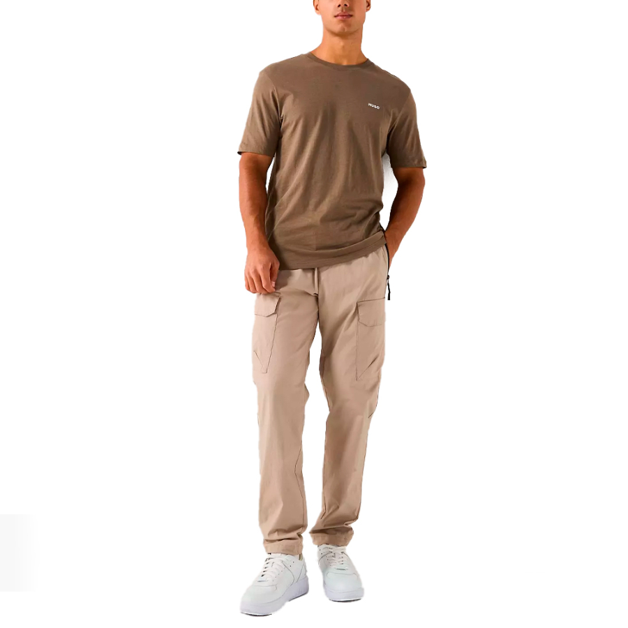 t-shirt-with-printed-logo