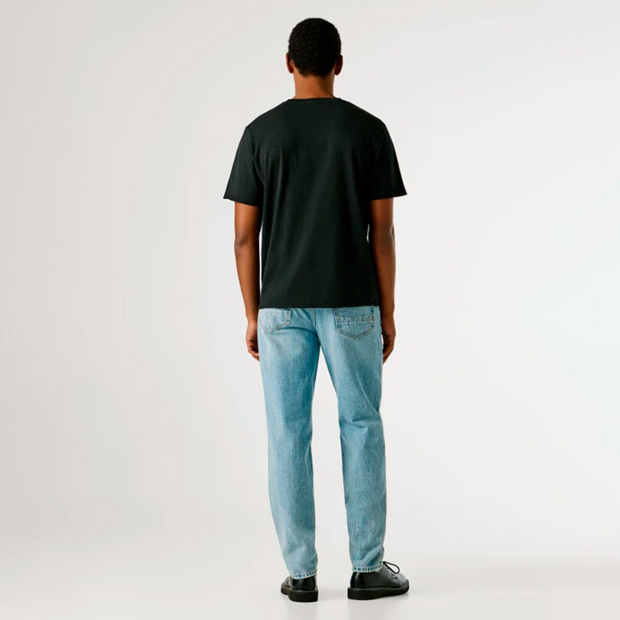 t-shirt-vestibilita-regolare-con-tasca-frontale t-shirt-vestibilita-regolare-con-tasca-frontale