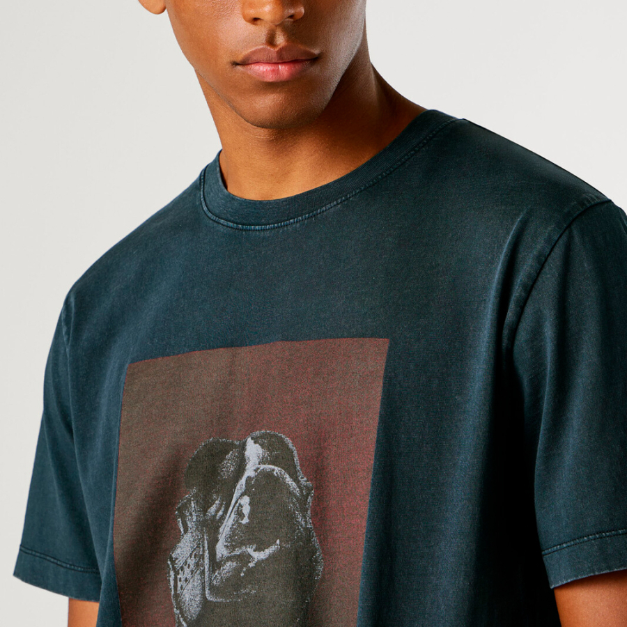 t-shirt-graphique-imprime-coupe-classique t-shirt-graphique-imprime-coupe-classique