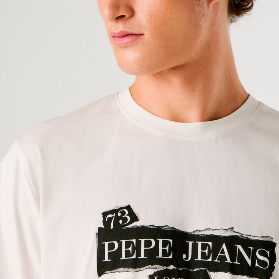 t-shirt-con-logo-stampato-dalla-vestibilita-regolare t-shirt-con-logo-stampato-dalla-vestibilita-regolare