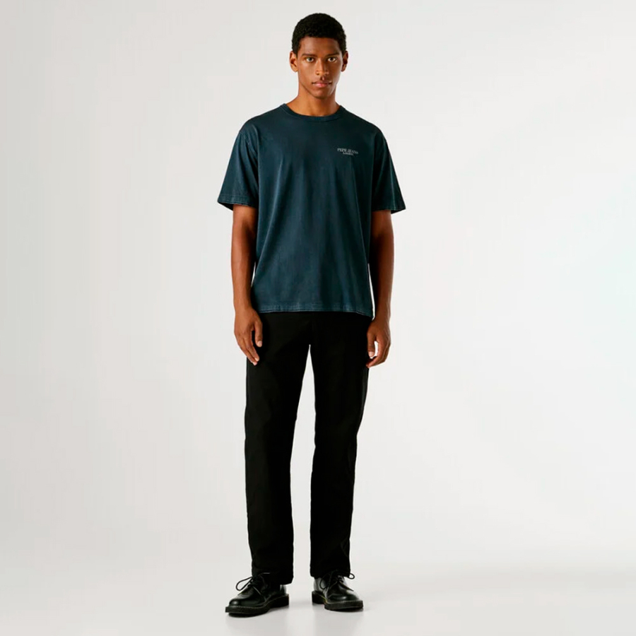 t-shirt-mit-bedrucktem-rucken-lockere-passform t-shirt-mit-bedrucktem-rucken-lockere-passform