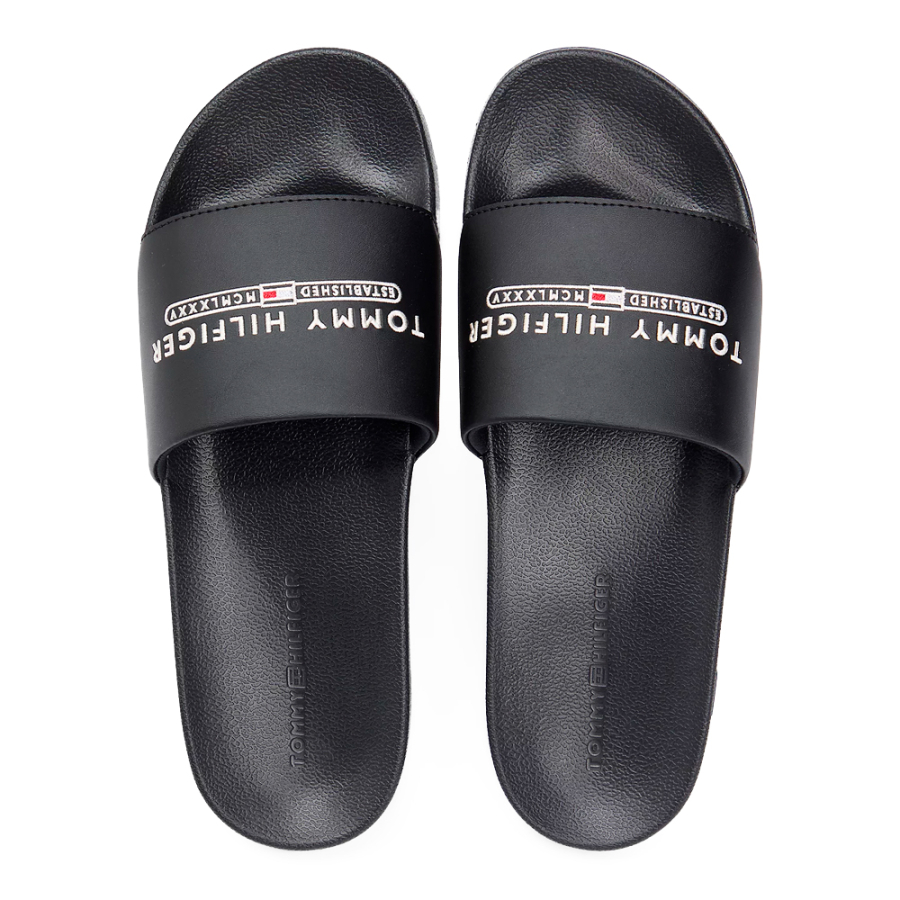 flip-flops-mit-gesticktem-logo