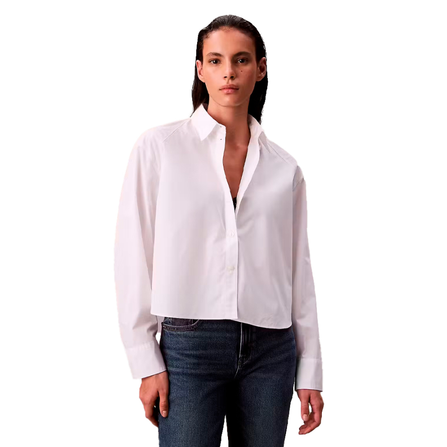 camisa-cropped-solta-e-quadrada
