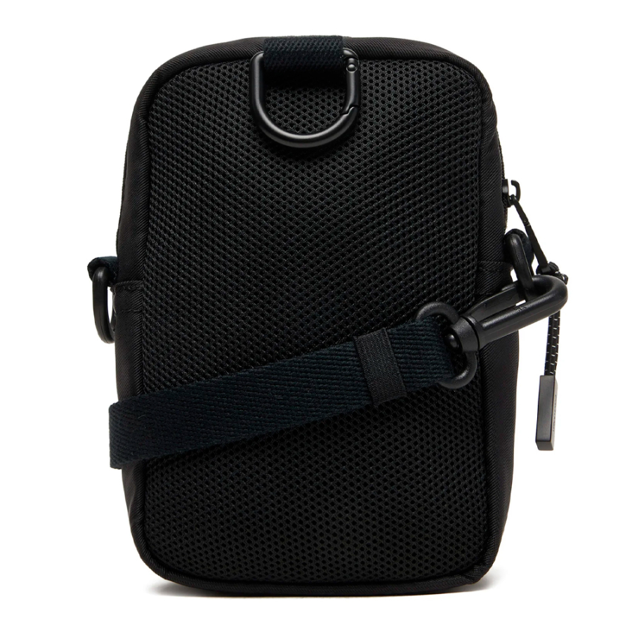 sac-bandouliere-fin-de-reporter-avec-logo-audacieux