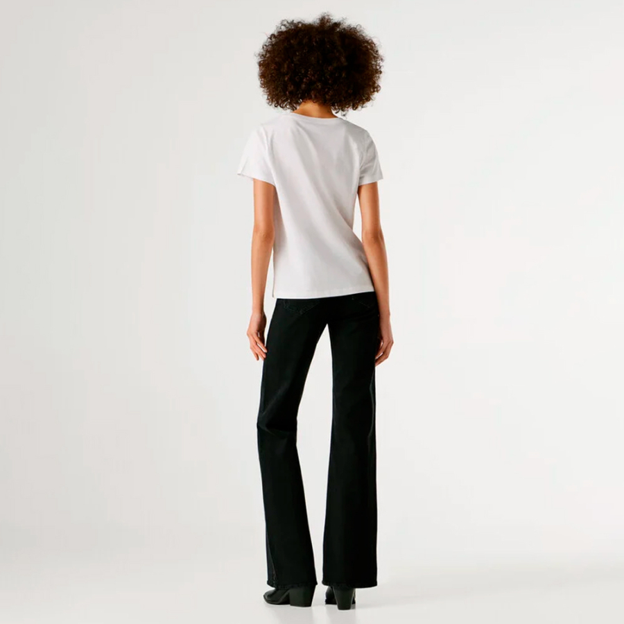 t-shirt-a-imprime-graphique