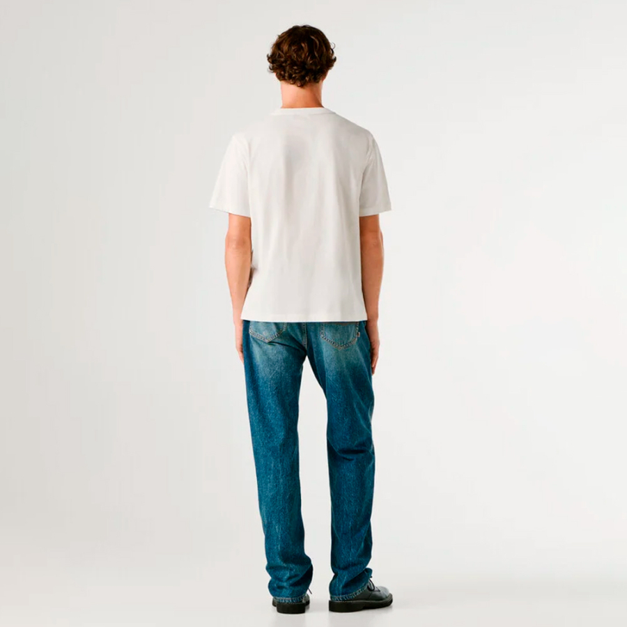 regular-fit-printed-graphic-t-shirt