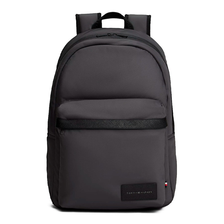 canvas-backpack-with-logo-patch