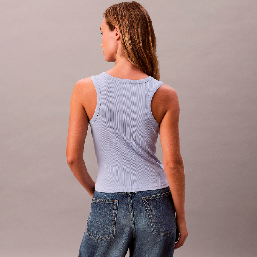 geripptes-tanktop-mit-gewebtem-monolog