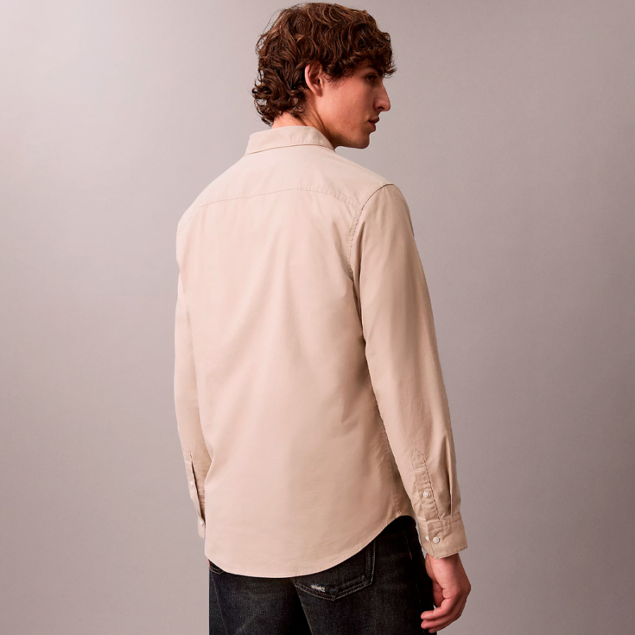 camisa-con-botones-oxford-clasica