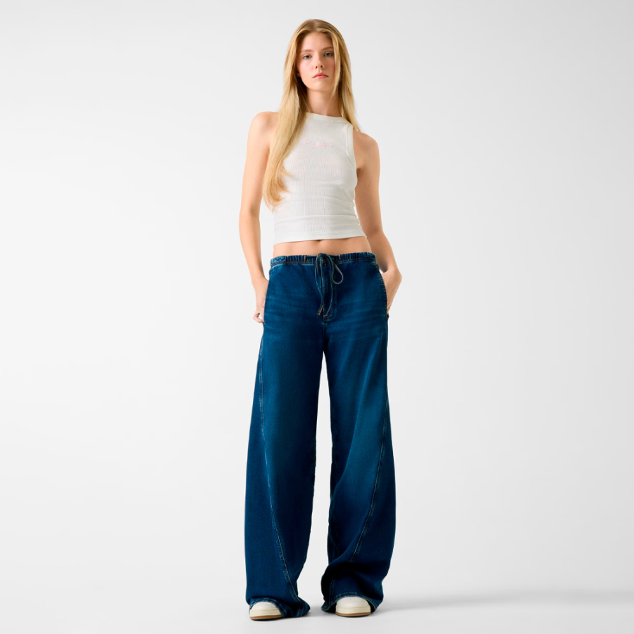 camiseta-sin-mangas-con-logo-bordado