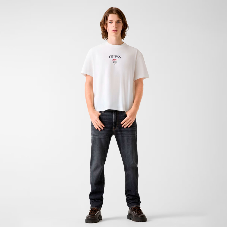 t-shirt-with-printed-logo