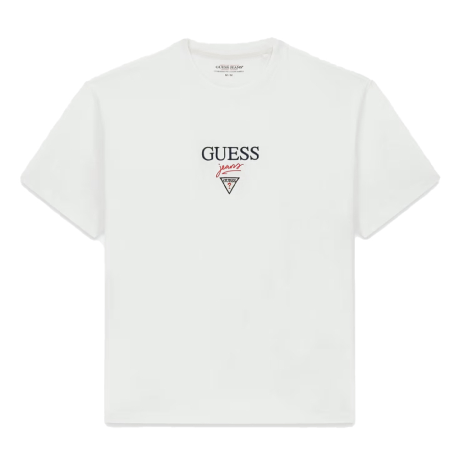 camiseta-con-logo-estampado