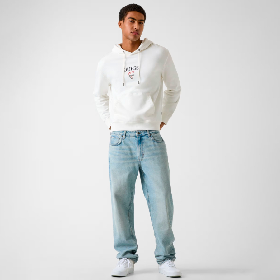 hoodie-mit-aufgedrucktem-logo hoodie-mit-aufgedrucktem-logo