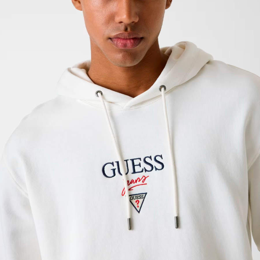 sudadera-con-capucha-y-logo-estampado