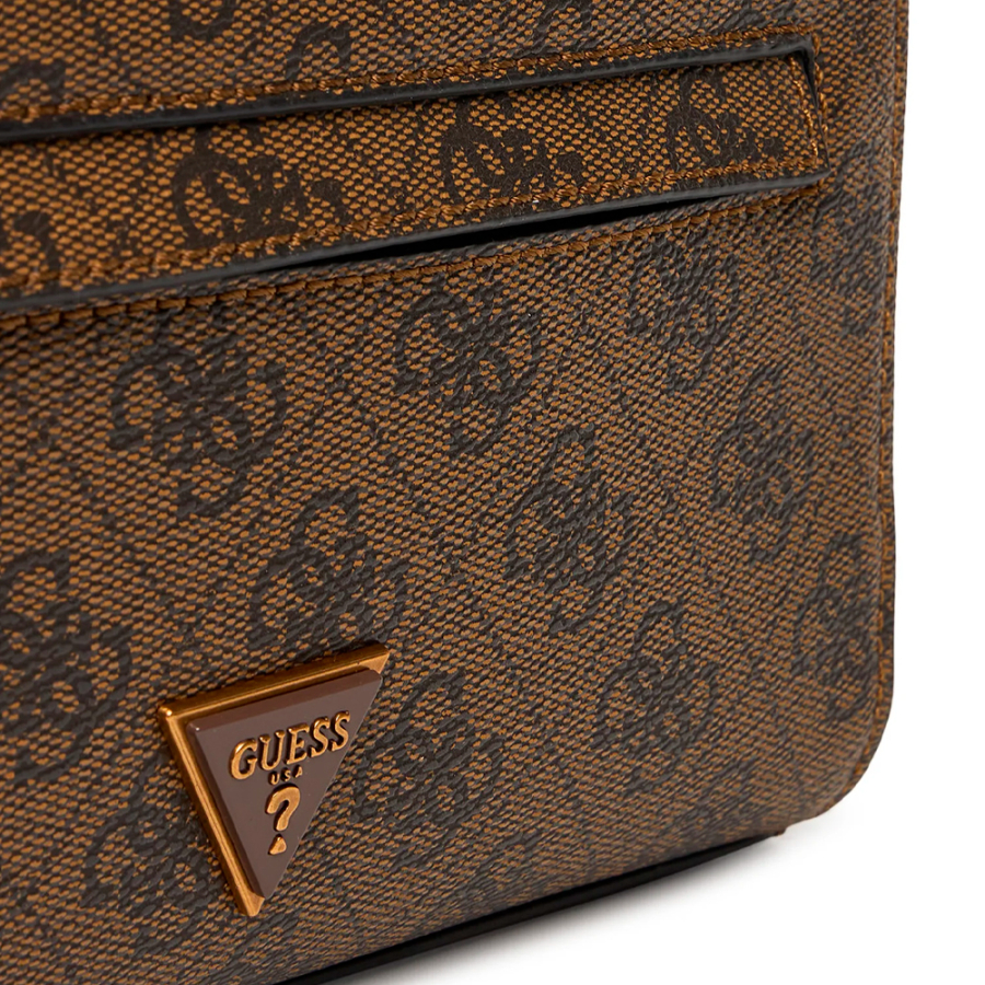 beauty-case-milano-with-4g-logo