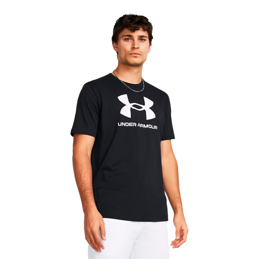 maglietta-con-logo-ua