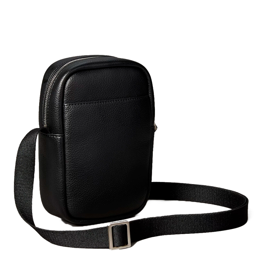 borsa-reporter-sottile-con-placca-con-logo-in-rilievo