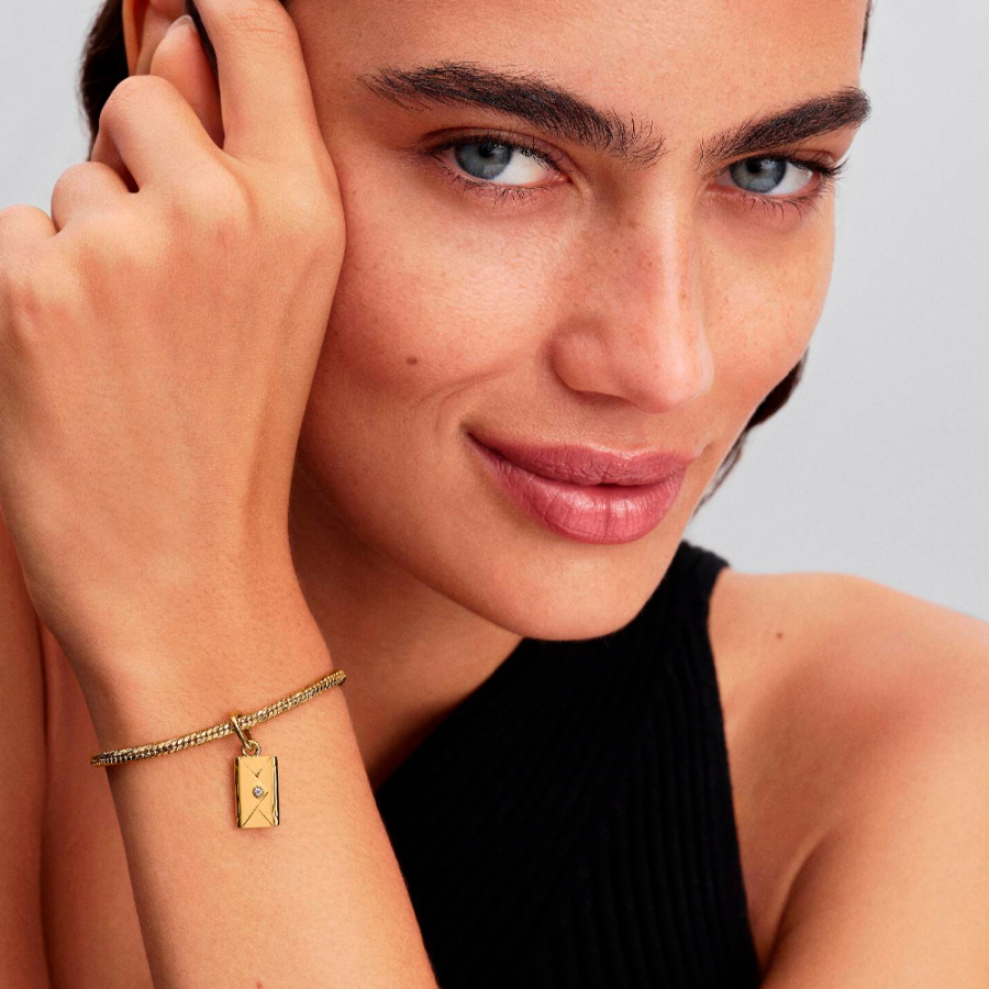 pingente-em-formato-de-envelope-gravavel-que-se-abre