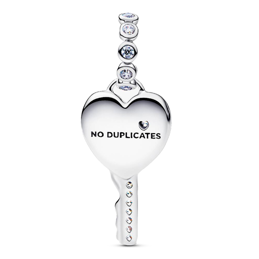 ciondolo-a-forma-di-chiave-a-forma-di-cuore-opalescente