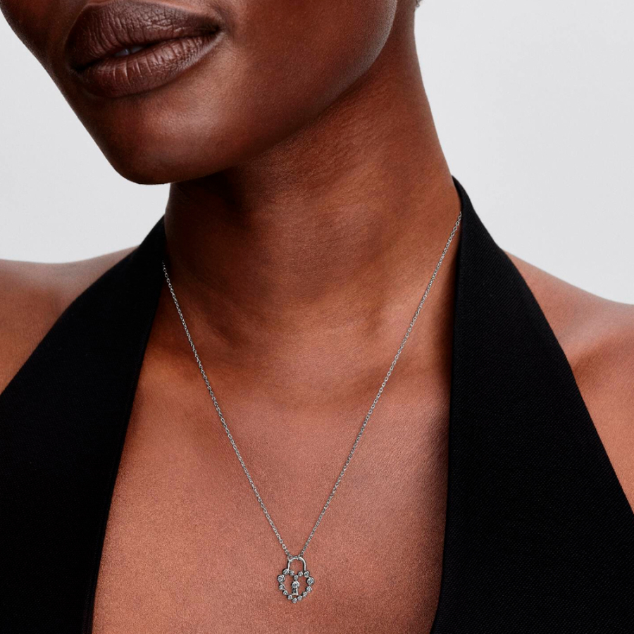 collar-candado-corazon-brillante