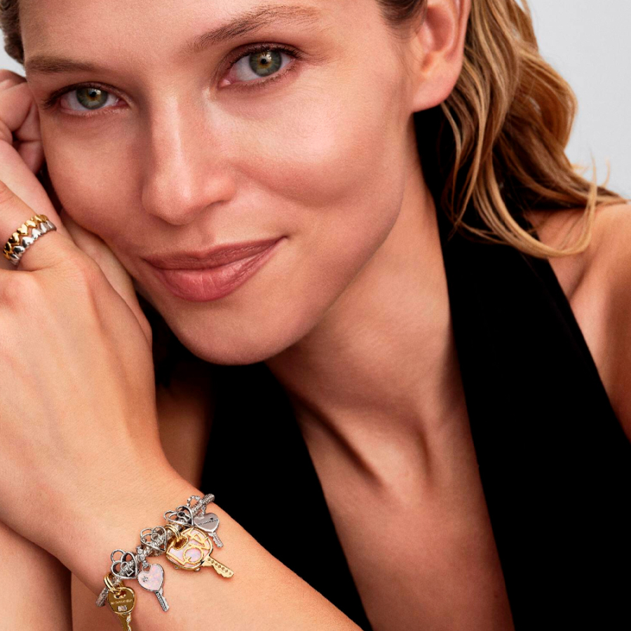 charm-pendant-key charm-pendant-key