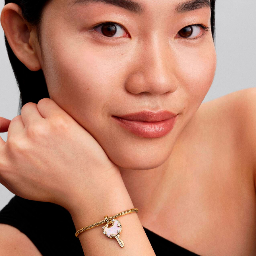 grande-ciondolo-con-ciondolo-a-forma-di-chiave-dell-amore-rosa-opalescente