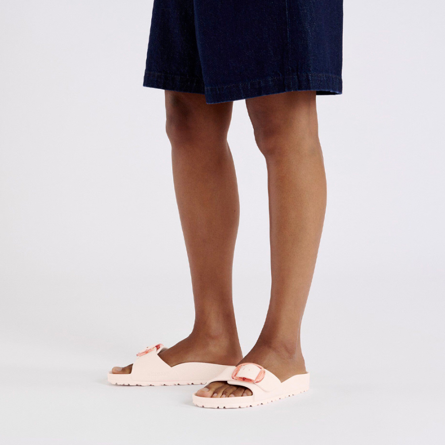 chinelo-eva-estreito-com-fivela-grande-de-madrid