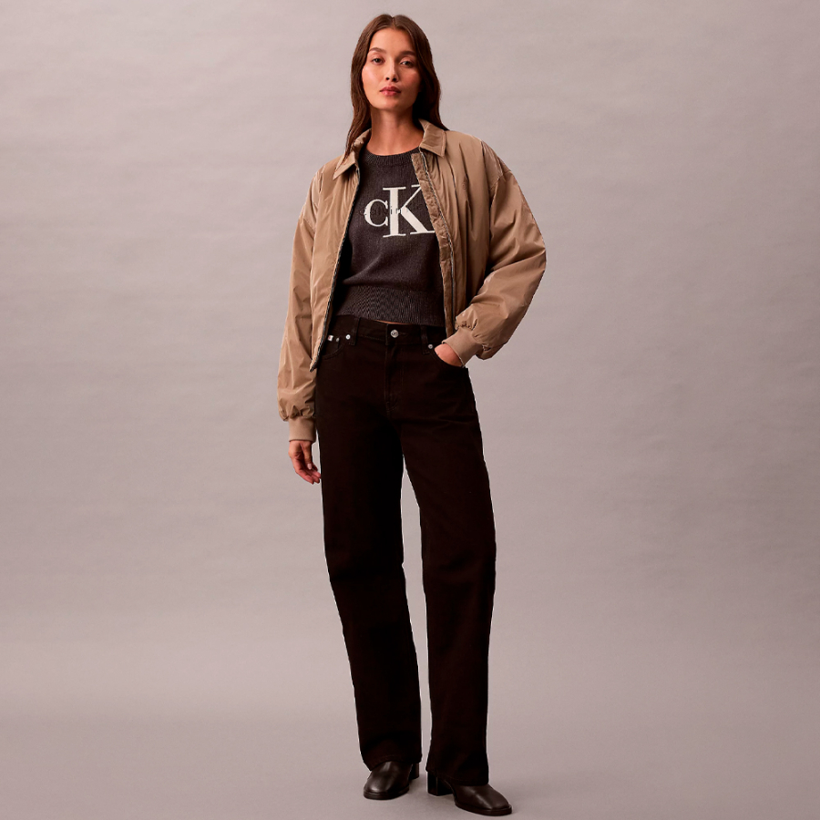 camisa-cropped-com-monograma