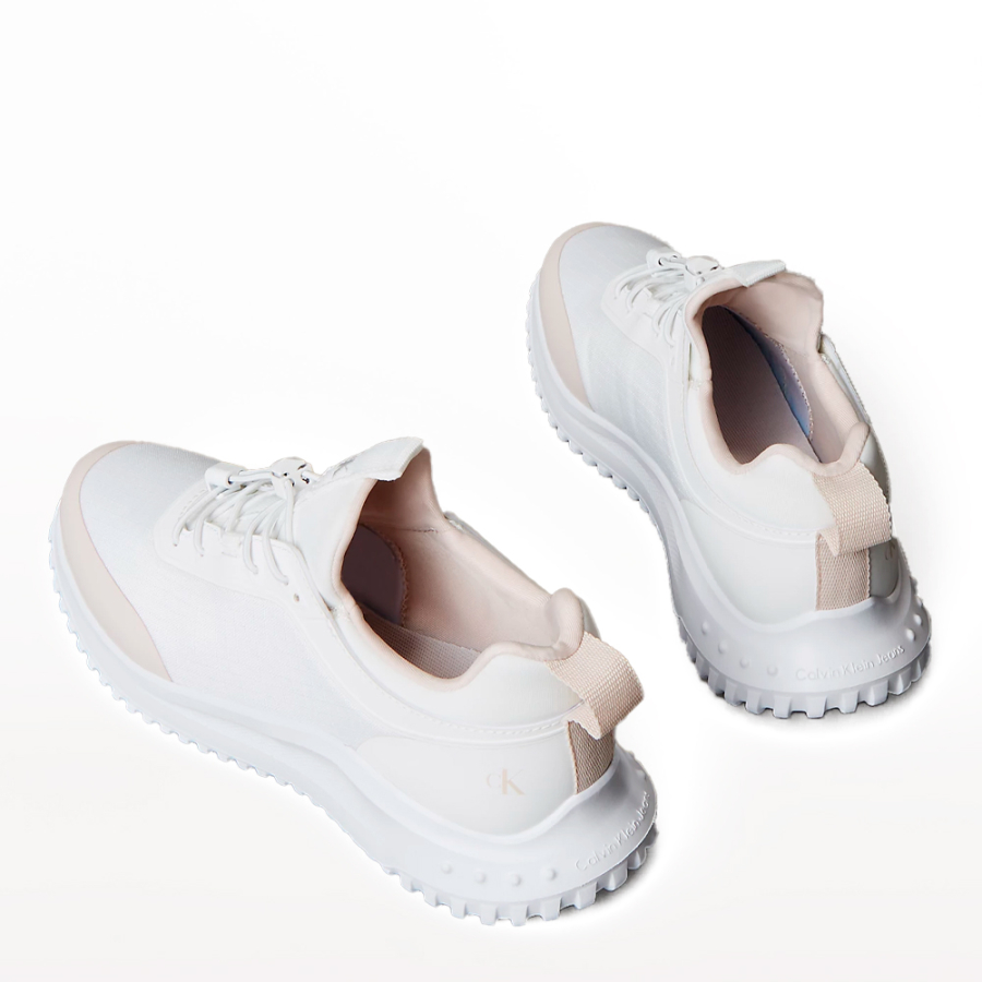 zapatillas-ultraligeras-bungee-sin-cordon