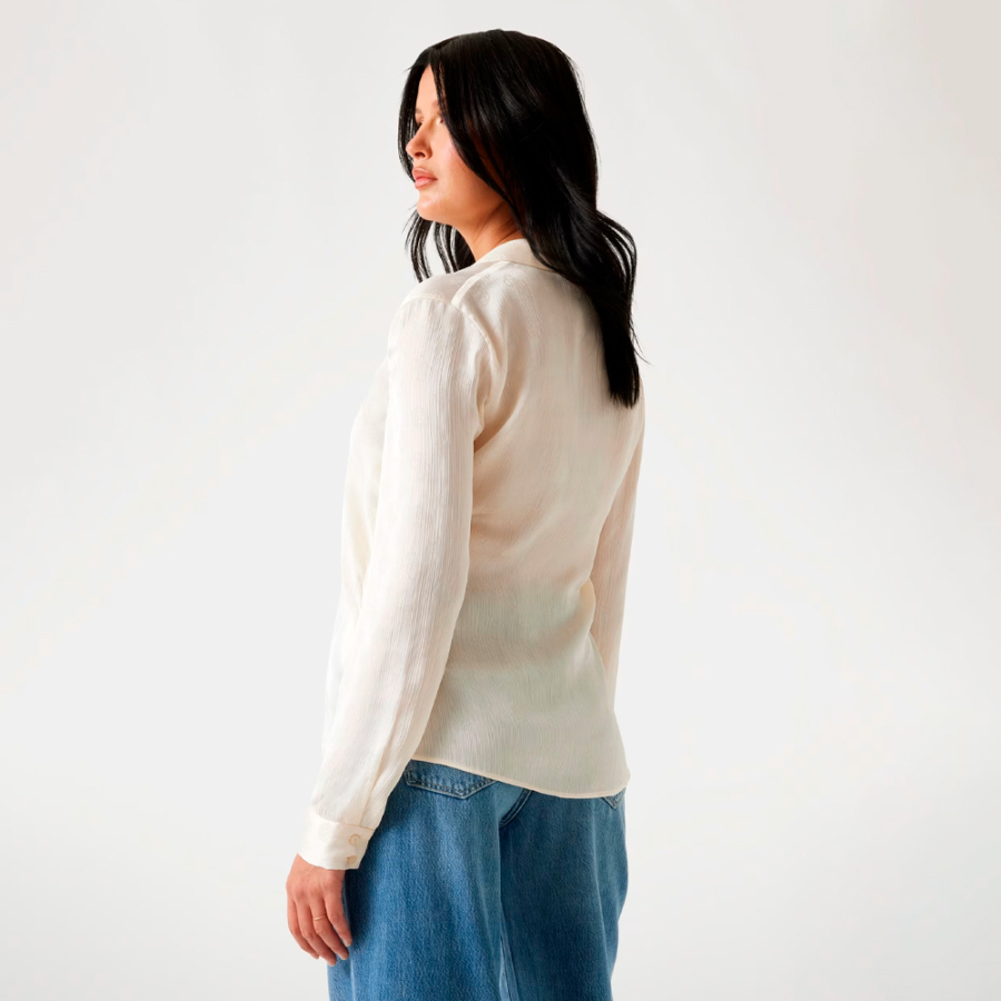 shirt-with-peony-logo-and-4g