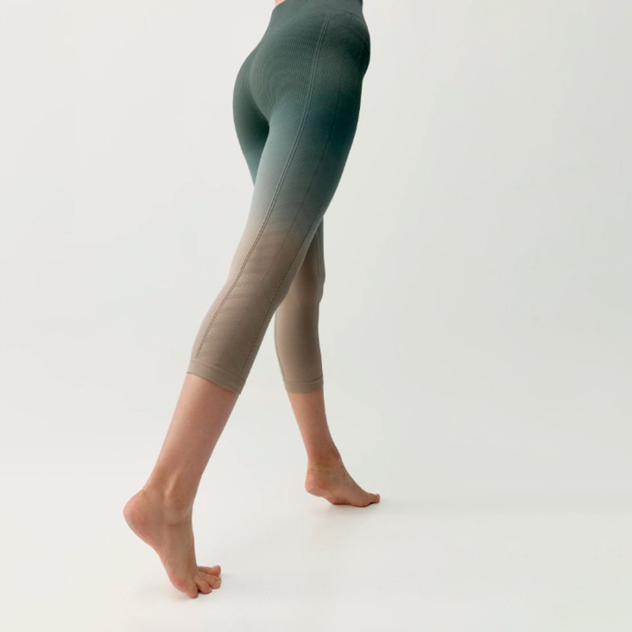 dione-leggings