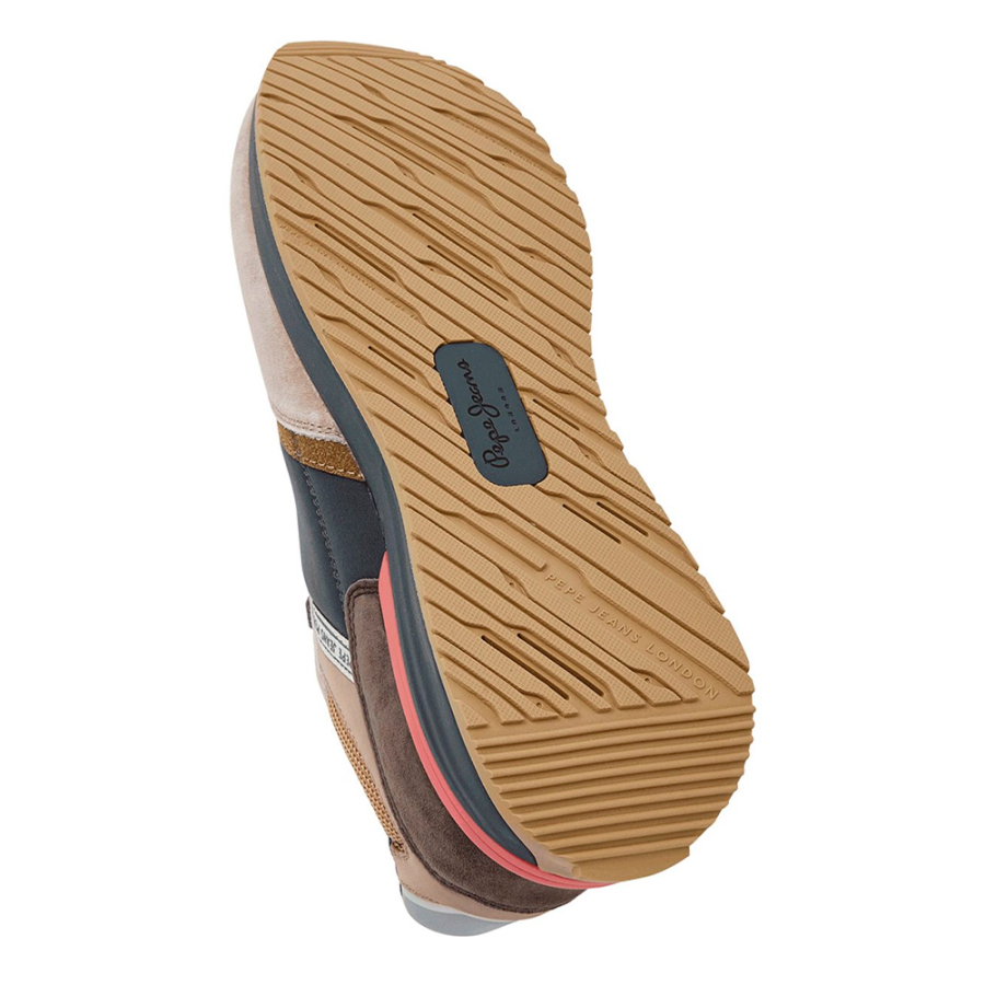 sneakers-with-suede-details sneakers-with-suede-details