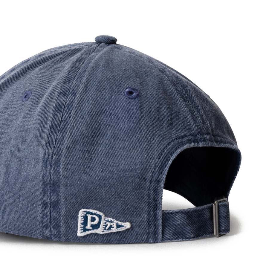 casquette-en-serge-avec-logo-brode