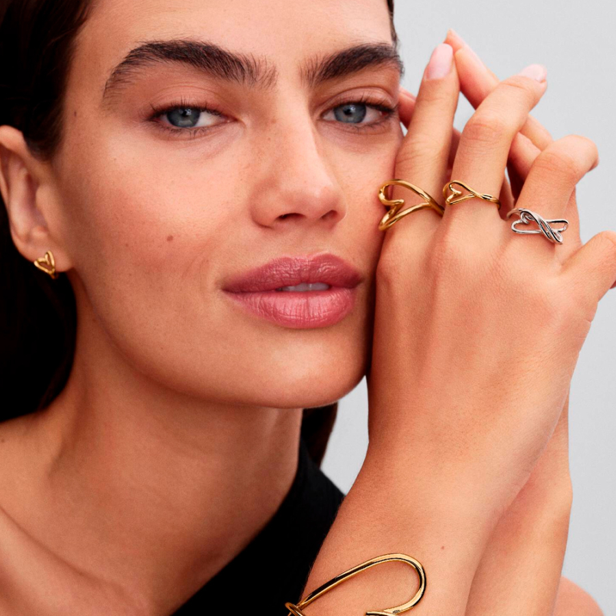 kleiner-herzring-organische-form-164361c00