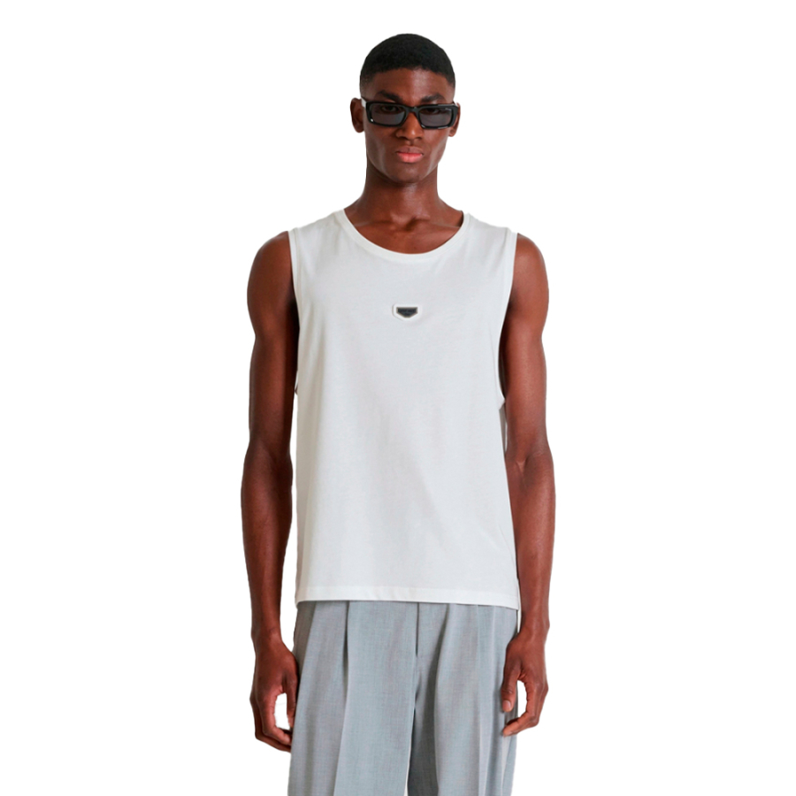 t-shirt-senza-maniche-con-targa-con-logo