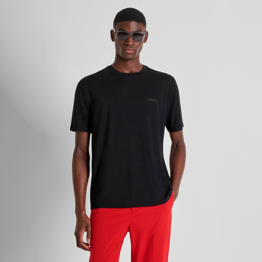 camiseta-de-corte-regular-com-estampa-emborrachada