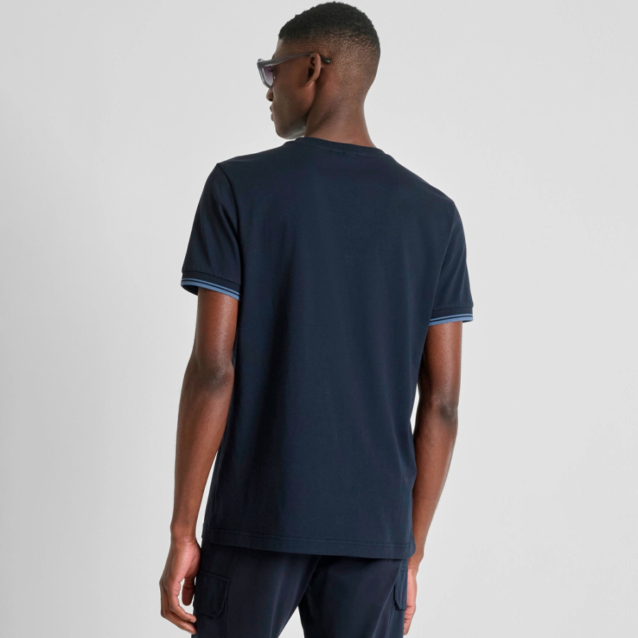 camiseta-regular-fit-con-logotipo camiseta-regular-fit-con-logotipo