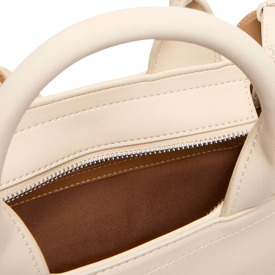 lm-jc4044pp1ole0110-borsa