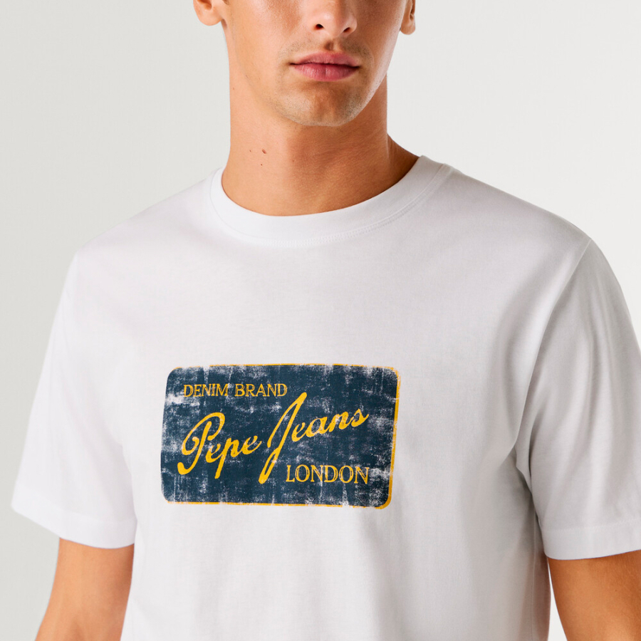 t-shirt-avec-logo-imprime