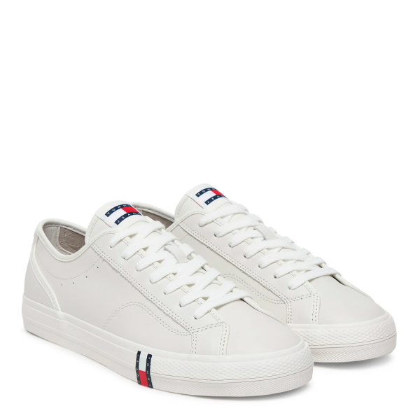 Tommy Hilfiger Baskets en cuir avec logo Archive - 45 Crme- Ref 70 €