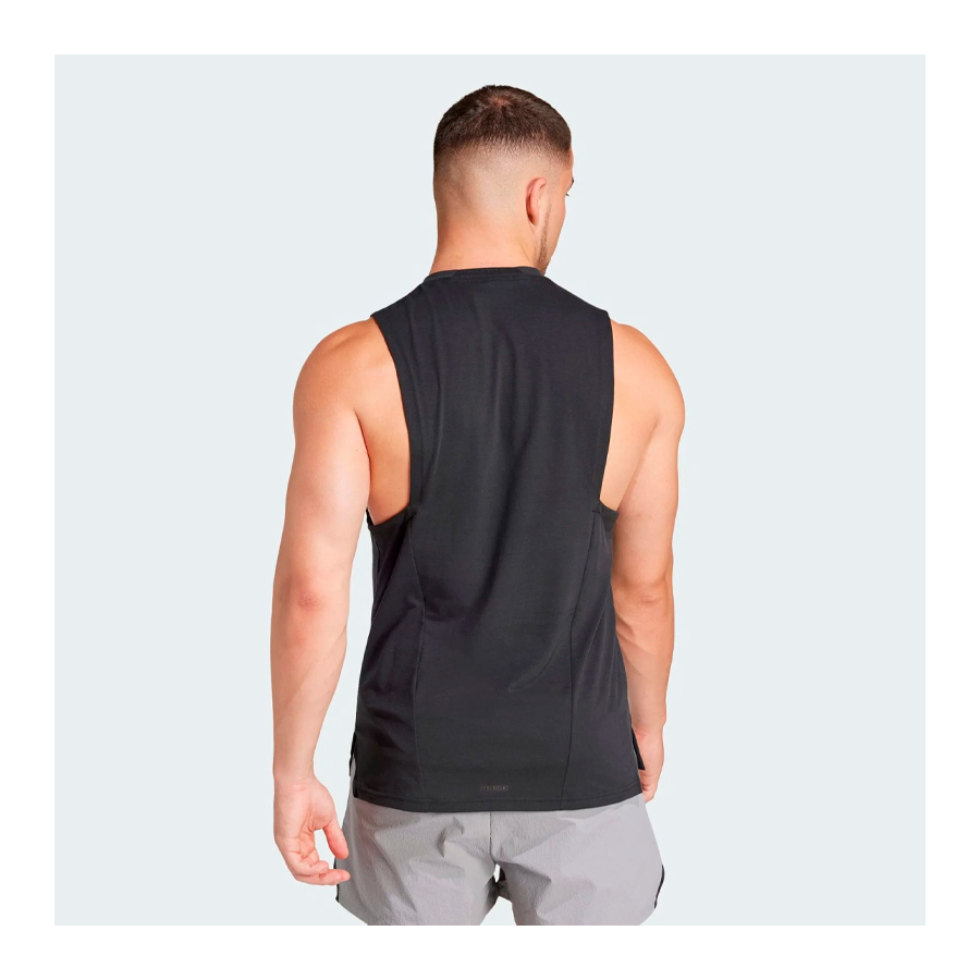 armelloses-t-shirt-entwickelt-fur-das-training