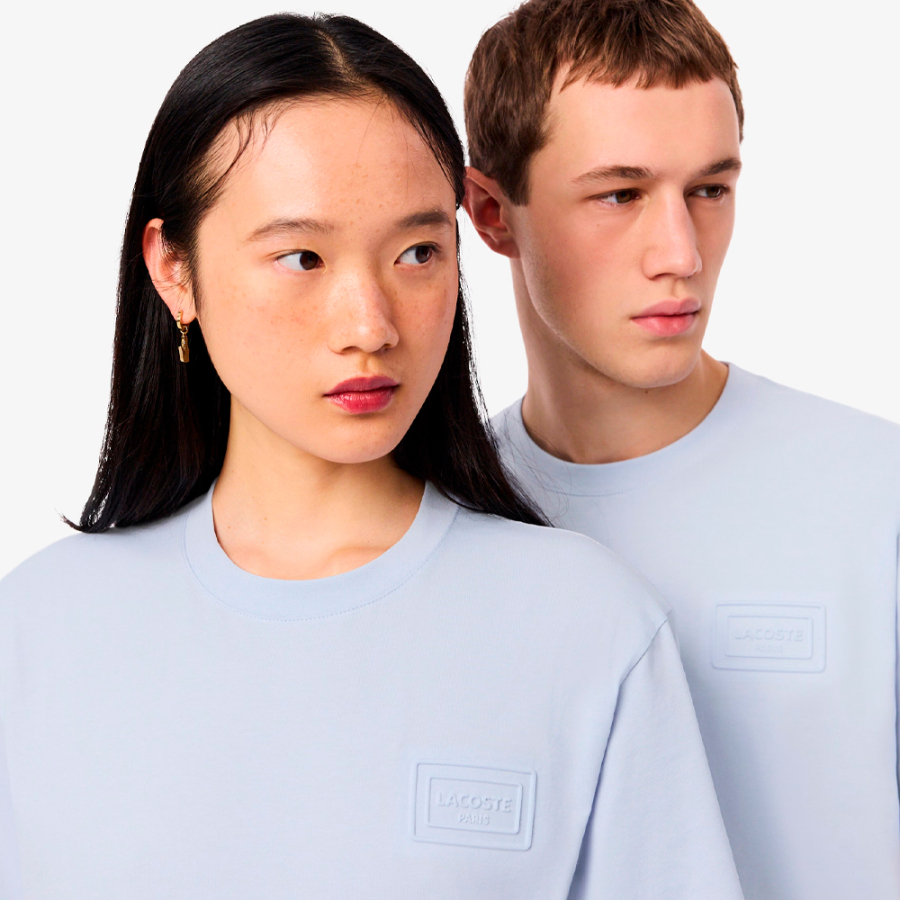 jersey-t-shirt-mit-gepragten-markendetails