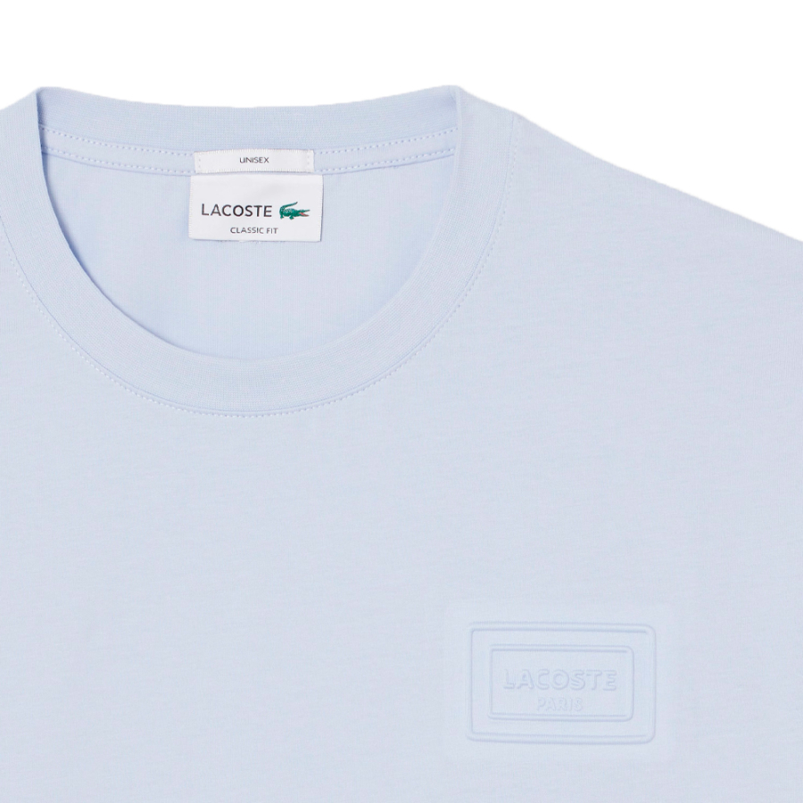 camiseta-de-malha-jersey-com-detalhes-da-marca-em-relevo