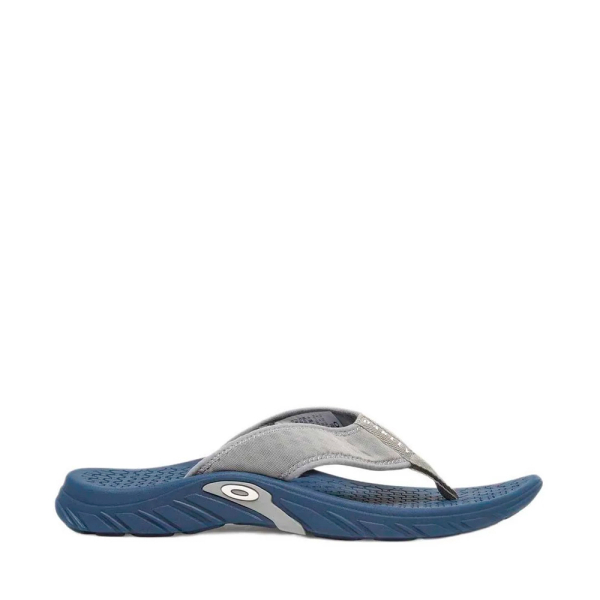 Oakley Sandales tongs de travail - 415 Bleu marine- Ref 40 €