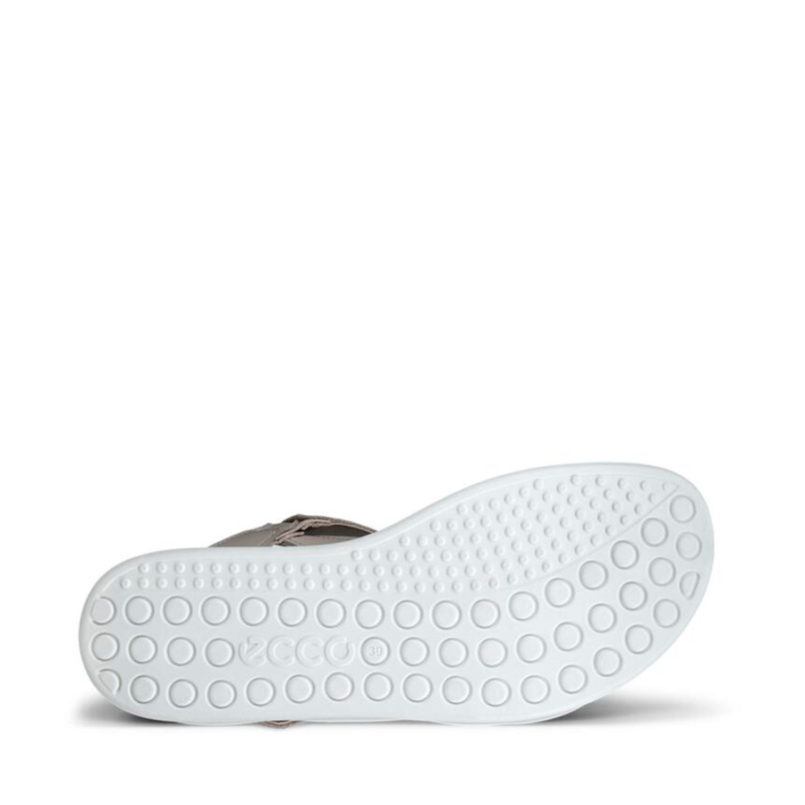 soft-sandals-with-cross-strap