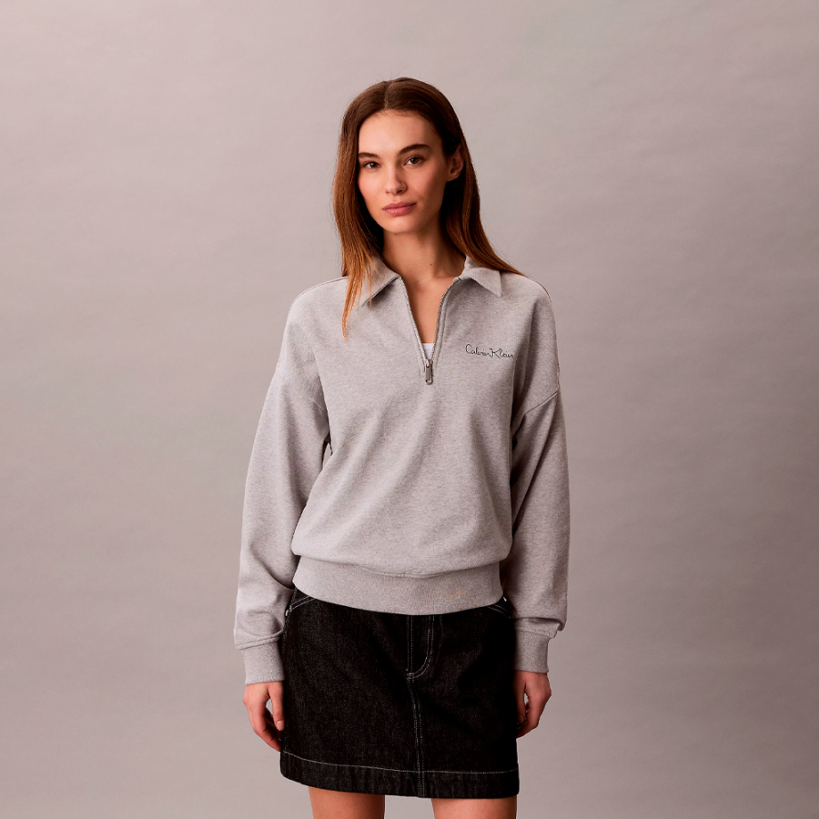 locker-sitzendes-sweatshirt-mit-viertelreissverschluss-aus-french-terry