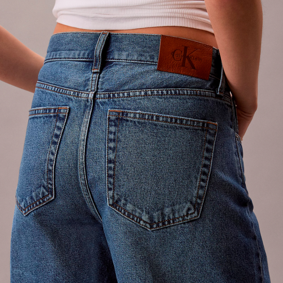 short-en-jean-evase-taille-haute